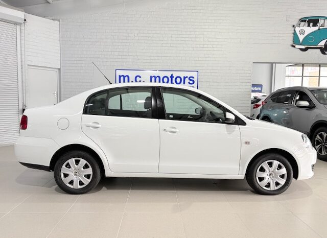 VW POLO VIVO 1.4 TRENDLINE SEDAN 2015 full
