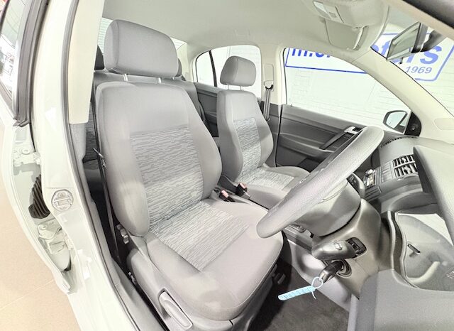VW POLO VIVO 1.4 TRENDLINE SEDAN 2015 full