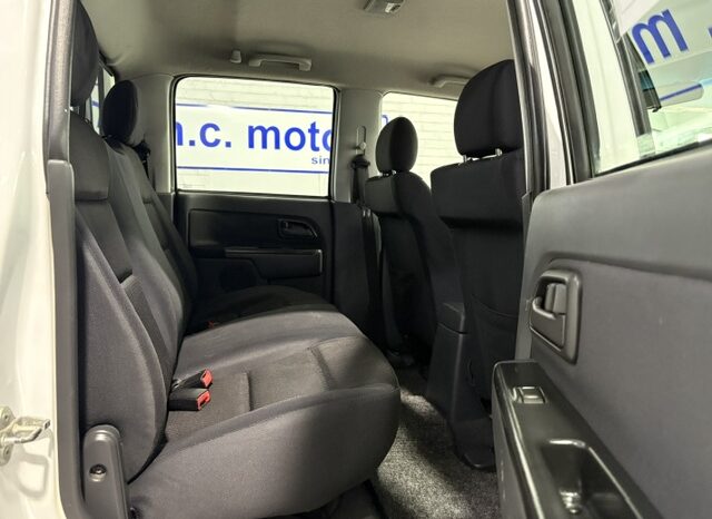 ISUZU KB250D-Teq LE DOUBLE CAB 4X2 2010 full