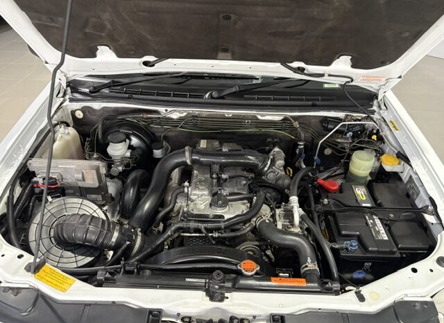 ISUZU KB250D-Teq LE DOUBLE CAB 4X2 2010 full