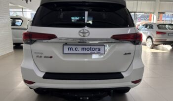 TOYOTA FORTUNER 2.8 GD6 4X4 AUTO 2017 full