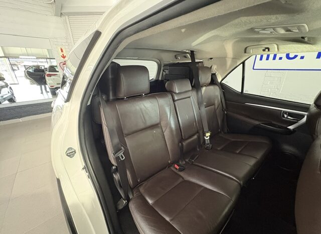 TOYOTA FORTUNER 2.8 GD6 4X4 AUTO 2017 full