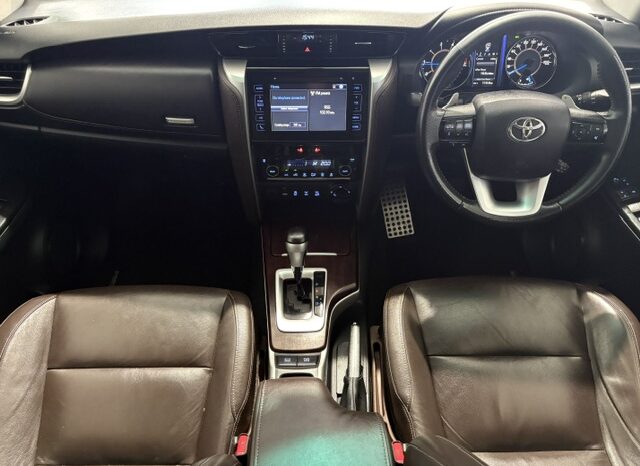 TOYOTA FORTUNER 2.8 GD6 4X4 AUTO 2017 full