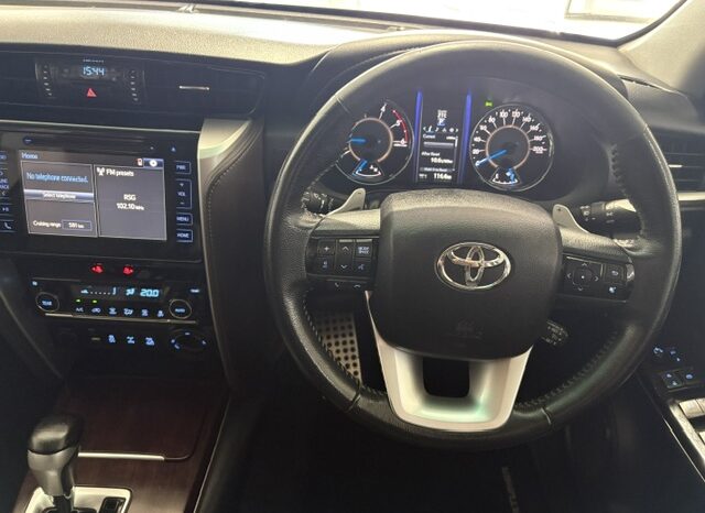 TOYOTA FORTUNER 2.8 GD6 4X4 AUTO 2017 full