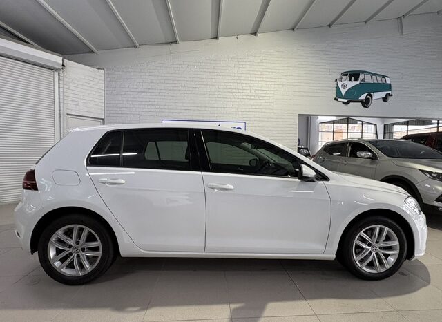 VW GOLF VII 1.4 Tsi COMFORTLINE DSG full
