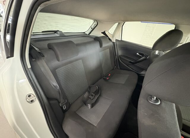 VW POLO VIVO 1.6 COMFORTLINE 5DR AUTOMATIC 2022 full
