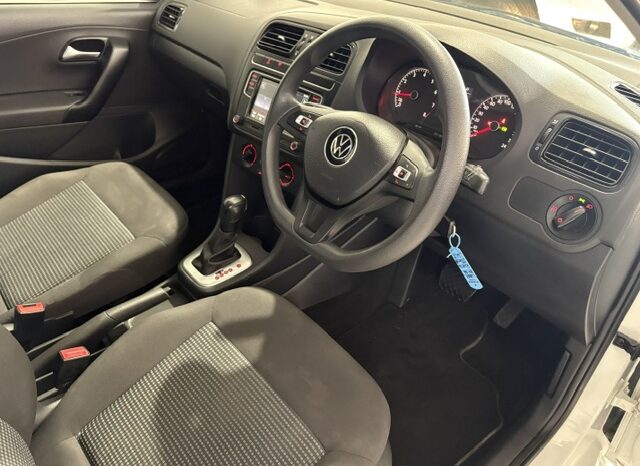 VW POLO VIVO 1.6 COMFORTLINE 5DR AUTOMATIC 2022 full