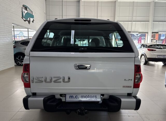 ISUZU KB 300 D-TEQ LX D/CAB 2010 full