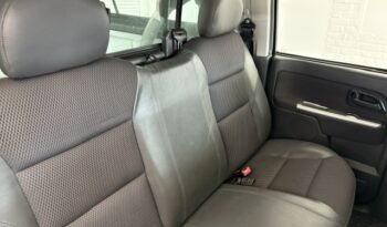 ISUZU KB 300 D-TEQ LX D/CAB 2010 full