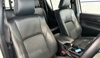 TOYOTA HILUX LEGEND50 2.8 GD6 4X4 D/CAB 2019 full