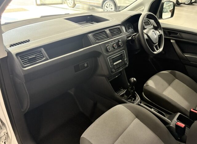 VW CADDY4 MAXI CREWBUS 2.0 Tdi 2021 full