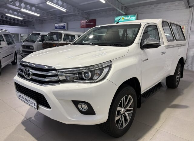 TOYOTA HILUX 2.8 GD6 RAIDER 4X4 S/C P/U 2018 full