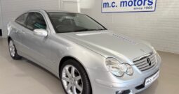MERCEDES BENZ C230 V6 COUPE 2007