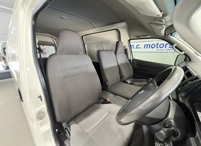 TOYOTA QUANTUM 2.7 HIGH ROOF PANEL VAN LWB 2015 full