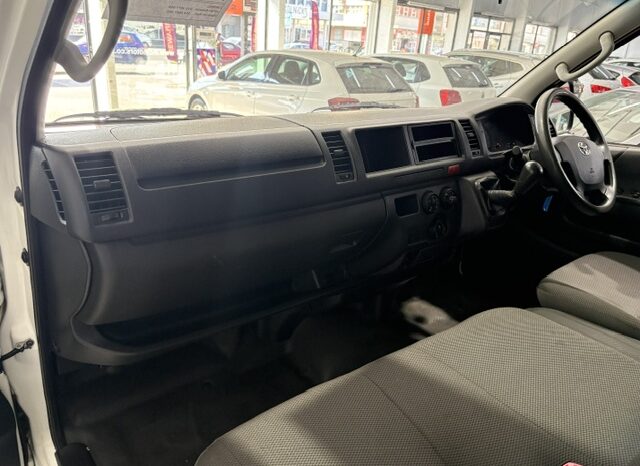 TOYOTA QUANTUM 2.7 HIGH ROOF PANEL VAN LWB 2015 full
