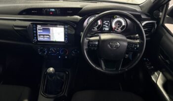 TOYOTA HILUX 2.8 GD6 LEGEND 50 4X4 S/C P/U 2020 full