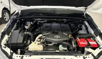 TOYOTA HILUX 2.8 GD6 LEGEND 50 4X4 S/C P/U 2020 full