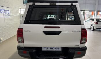 TOYOTA HILUX 2.8 GD6 DAKAR 4X4 AUTO D/CAB P/U 2018 full