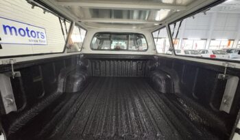 TOYOTA HILUX 2.8 GD6 DAKAR 4X4 AUTO D/CAB P/U 2018 full
