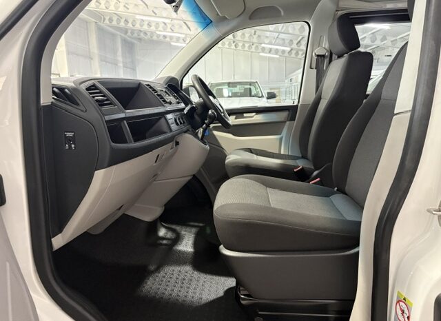 VW T6 CREW BUS 2.0 Tdi LWB 75KW 2017 full