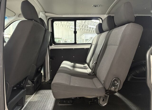 VW T6 CREW BUS 2.0 Tdi LWB 75KW 2017 full